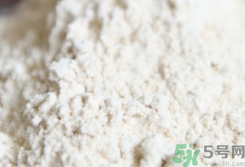 宮保雞丁用淀粉嗎?宮保雞丁用的是淀粉還是生粉? 宮保雞丁用淀粉嗎?宮保雞丁用的是淀粉還是生粉?