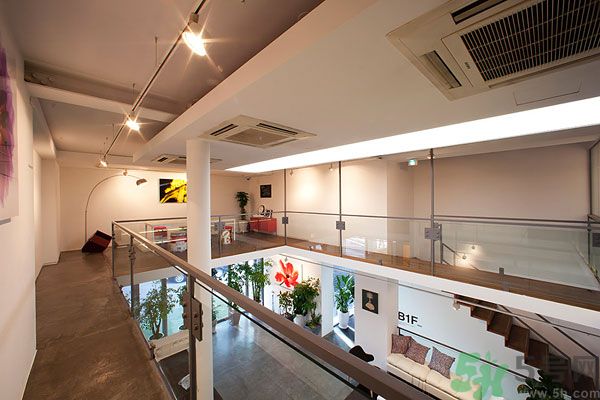 吹空調(diào)鼻子干燥怎么辦？吹空調(diào)鼻子里面很干燥怎么回事？