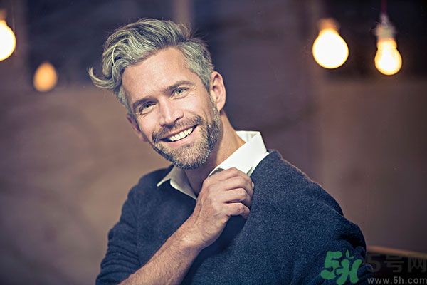 初中生能刮胡子嗎？初中生刮胡子好嗎？