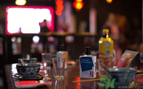 怎么鑒別江小白是真是假？江小白正品鑒別方法