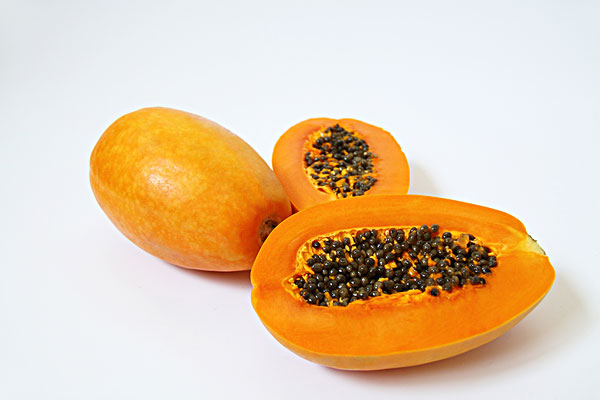 單吃木瓜有豐胸效果嗎？胸小多吃木瓜可以嗎？