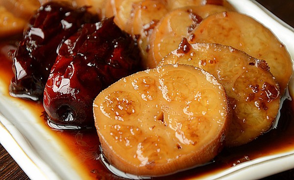 藕里面放糯米的做法 藕里面放糯米叫什么？