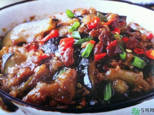 黃豆醬做什么菜好吃？黃豆醬的熱量？