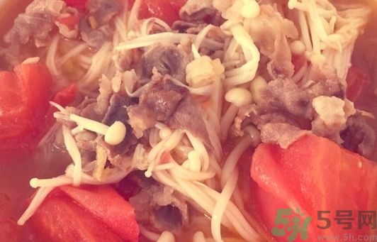 金針菇可以和西紅柿一起吃嗎?金針菇能和西紅柿同吃嗎? 金針菇可以和西紅柿一起吃嗎?金針菇能和西紅柿同吃嗎?