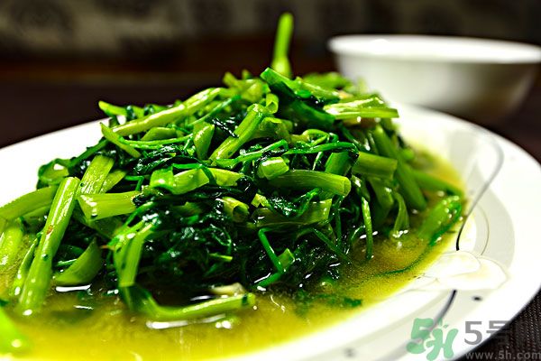 空心菜是菠菜嗎？空心菜是不是菠菜？