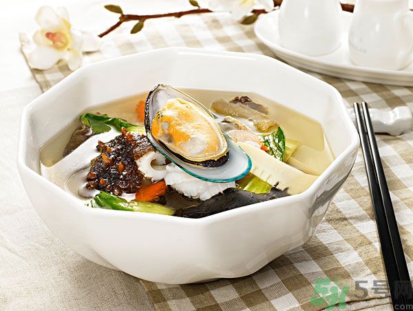 中學(xué)生能吃海參嗎？中學(xué)生吃海參好不好？