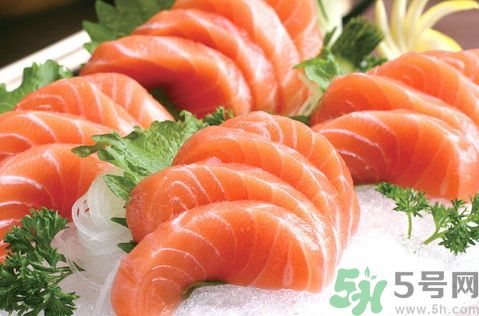 三文魚可以生吃嗎?三文魚能生吃嗎? 三文魚可以生吃嗎?三文魚能生吃嗎?