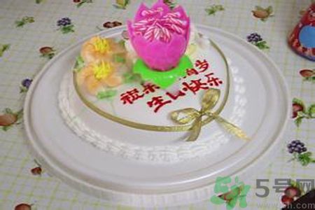 音樂蠟燭突然爆炸 音樂蠟燭會爆炸嗎？