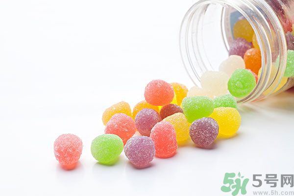 誤吞口香糖怎么辦呢？口香糖吃肚子里了怎么辦？