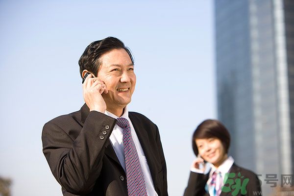 為什么中年人容易出軌？中年人出軌是什么原因？