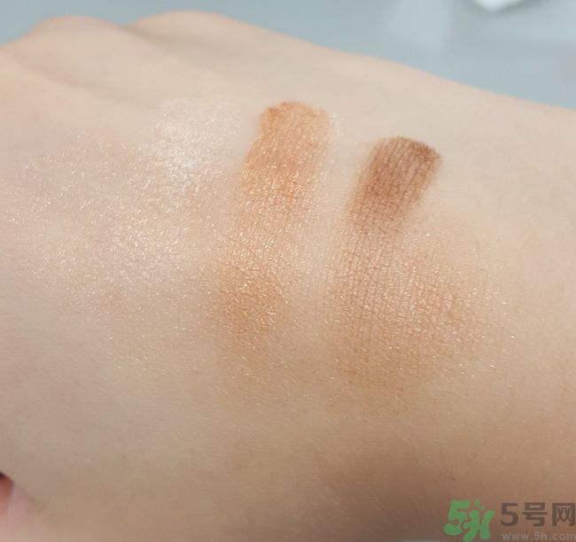 凱婷KATE擴(kuò)型深邃眼影盒怎么樣？好用嗎？