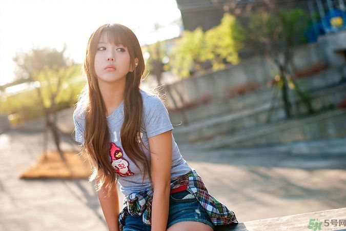 初中女生月經(jīng)不規(guī)律怎么回事？初中生月經(jīng)不準(zhǔn)怎么辦？