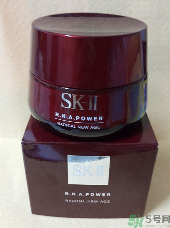sk2肌源修護精華霜怎么樣?sk2大紅瓶面霜使用方法 sk2肌源修護精華霜怎么樣?sk2大紅瓶面霜使用方法