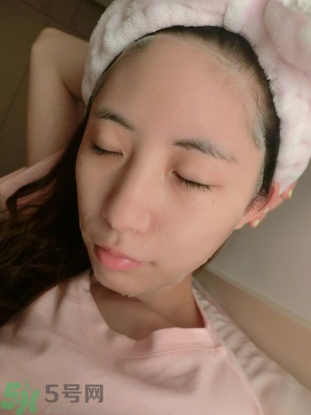 寵愛之名寵愛女孩礦物云絲面膜價格多少錢一盒 寵愛之名寵愛女孩礦物云絲面膜價格多少錢一盒