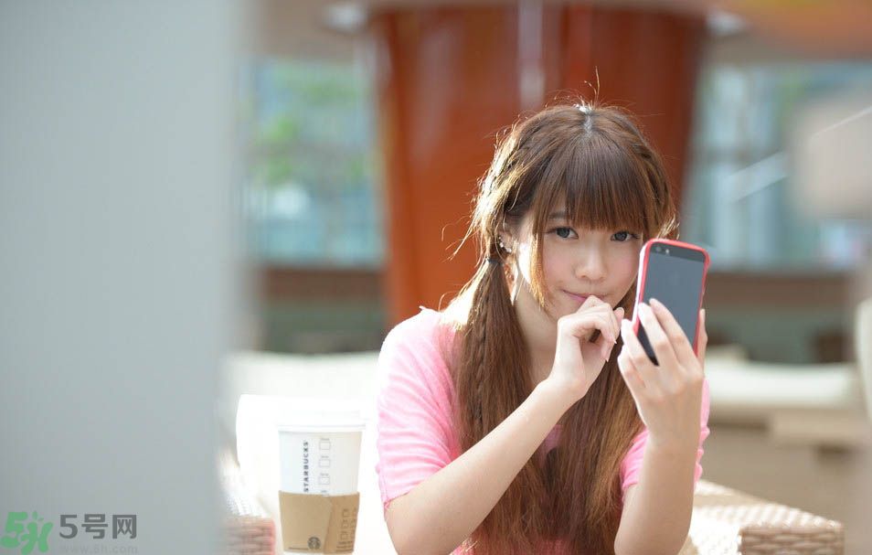 非處女的眼睛和處女的眼睛有什么不一樣？怎么樣辨別女性是不是處女？