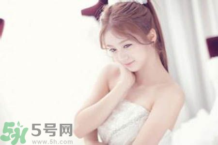 非處女的眼睛和處女的眼睛有什么不一樣？怎么樣辨別女性是不是處女？