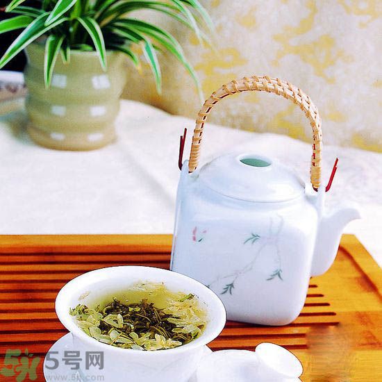 痛風(fēng)可以喝茉莉花茶嗎？痛風(fēng)喝茉莉花茶好嗎？