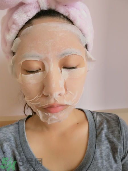 寵愛之名寵愛女孩礦物云絲面膜價格多少錢一盒 寵愛之名寵愛女孩礦物云絲面膜價格多少錢一盒