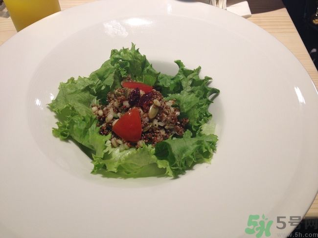 科顏氏藜麥煥膚精華怎么樣？科顏氏藜麥煥膚精華好用嗎