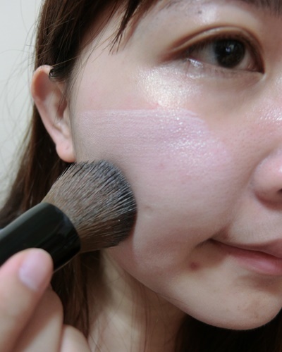 美寶蓮夢幻奇跡控油透潤持妝乳怎么樣？好用嗎？