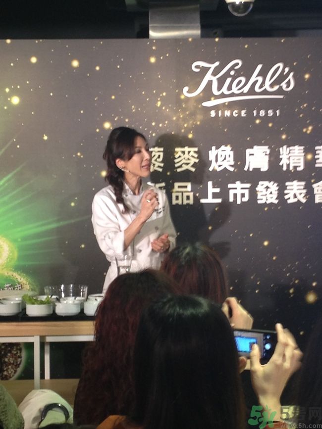 科顏氏藜麥煥膚精華怎么樣？科顏氏藜麥煥膚精華好用嗎