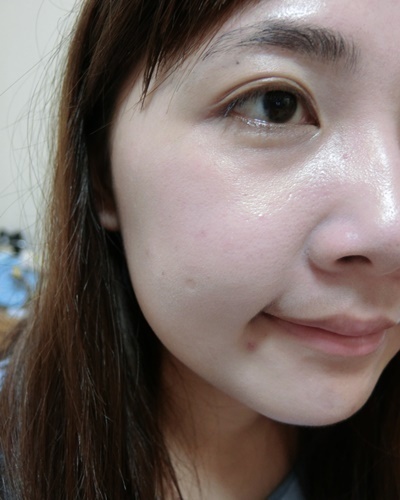 美寶蓮夢幻奇跡控油透潤持妝乳怎么樣？好用嗎？