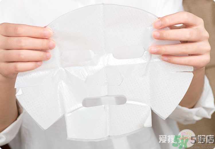 森田藥妝抗黑凈白面膜真假辨別圖解 森田藥妝抗黑凈白面膜真假辨別圖解