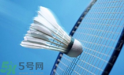 打羽毛球能減肥嗎？打羽毛球能瘦哪里？