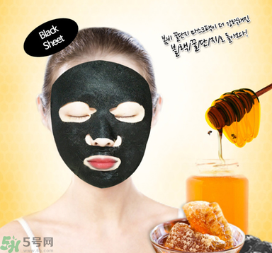 春雨黑面膜能天天用嗎？春雨黑蜂蜜面膜掉色精華液是黑色嗎？
