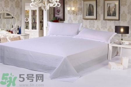 床單發(fā)霉了怎么辦？床單發(fā)霉了怎么洗掉？