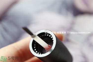 opi指甲油真假辨別方法 鑒別OPI真?zhèn)伪葘D opi指甲油真假辨別方法 鑒別OPI真?zhèn)伪葘D