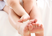 寶寶腳脫皮怎么辦？寶寶腳脫皮如何治療？