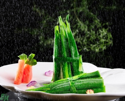 月經(jīng)期間可以吃秋葵嗎？吃秋葵可以調(diào)理月經(jīng)不調(diào)嗎？