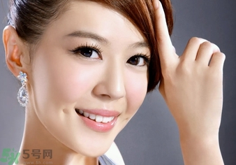 睡醒后眼睛睜不開是怎么回事?睡醒后眼睛睜不開怎么辦? 睡醒后眼睛睜不開是怎么回事?睡醒后眼睛睜不開怎么辦?