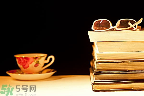 熬夜第二天怎么保持精神？熬夜第二天頭疼怎么辦？