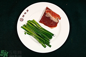 隔夜的韭菜能吃嗎？韭菜炒熟后第二天能吃嗎？