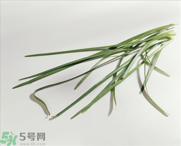 隔夜的韭菜能吃嗎？韭菜炒熟后第二天能吃嗎？