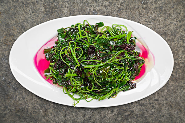 莧菜吃多了有什么壞處？莧菜吃多了大便紅色好嗎？