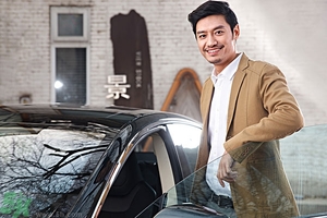 包皮有白色污垢是怎么回事？包皮里面有白色東西是什么很臭