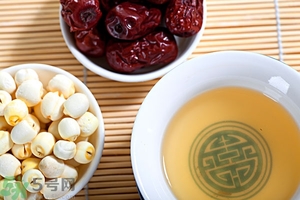 喝蓮子心能減肥嗎？蓮子心泡茶喝能減肥嗎？