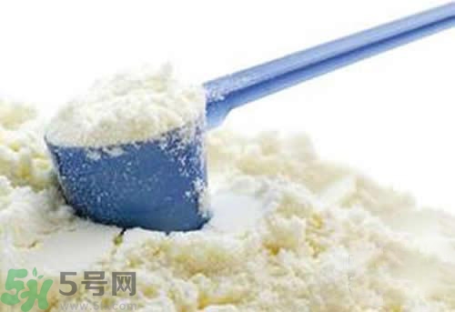 奶粉結(jié)塊是怎么回事？奶粉結(jié)塊可以吃嗎？