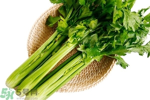 芹菜和魚肉能一起吃嗎?芹菜和魚肉一起吃會怎么樣 芹菜和魚肉能一起吃嗎?芹菜和魚肉一起吃會怎么樣