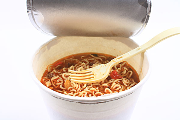吃方便面會(huì)發(fā)胖嗎？吃方便面有什么壞處？