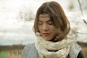 臉上長(zhǎng)痣是什么原因？臉上為什么會(huì)長(zhǎng)痣？