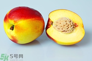 吃桃子會長胖嗎？桃子吃多了會長胖嗎？