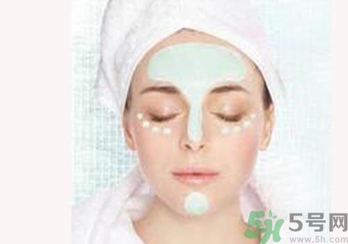 面膜敷在臉上辣辣的是怎么回事？敷面膜之后臉上感覺辣辣的是怎么回事？