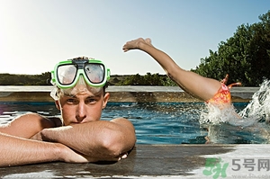 懷孕能浮潛嗎？什么人不適合潛水？