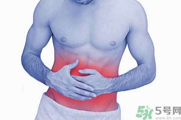 右上腹部疼痛的可能原因？右上腹部隱痛的病因脅骨下按壓痛
