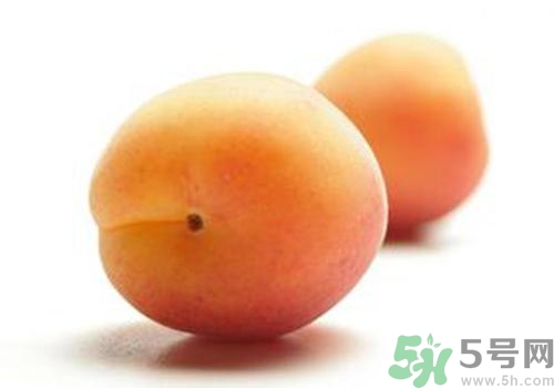 杏子會(huì)上火嗎？吃杏子會(huì)不會(huì)上火？