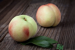 水蜜桃的毛能吃嗎？水蜜桃的毛怎么去掉？